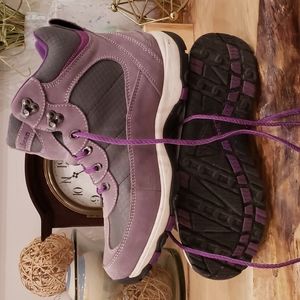 L.L.Bean TEK 2.5 color violet size 10 womens